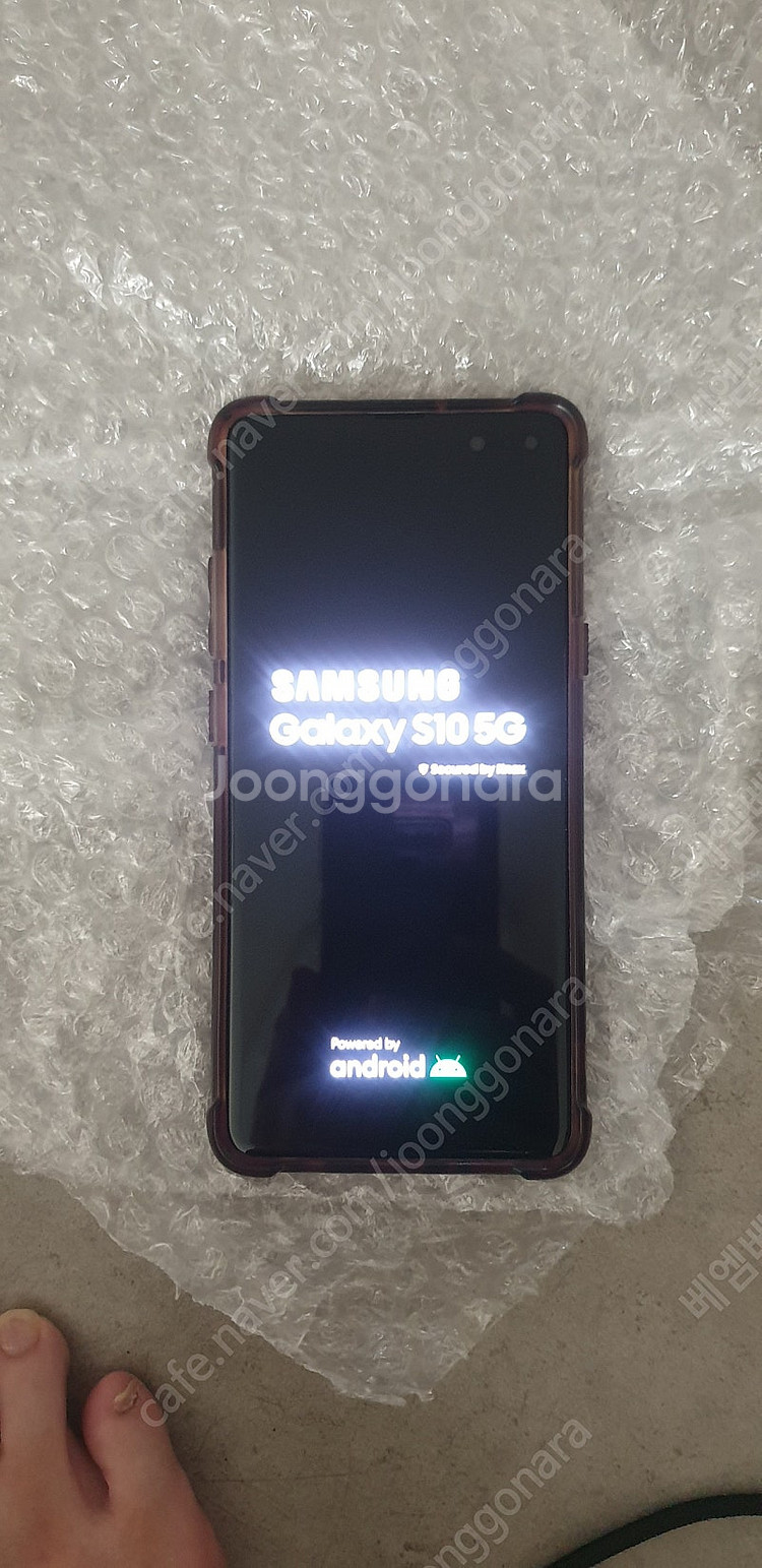 갤럭시 s10 5g 256g 크라운실버 판매합니다.--0