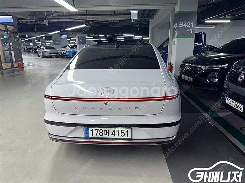 [현대]그랜저 (GN7) 가솔린 2.5 2WD 프리미엄...--2