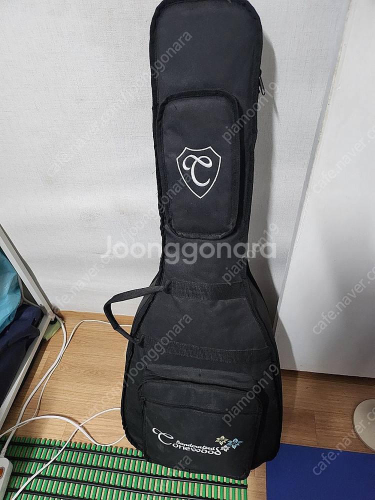 Conewood 통기타입니다--4