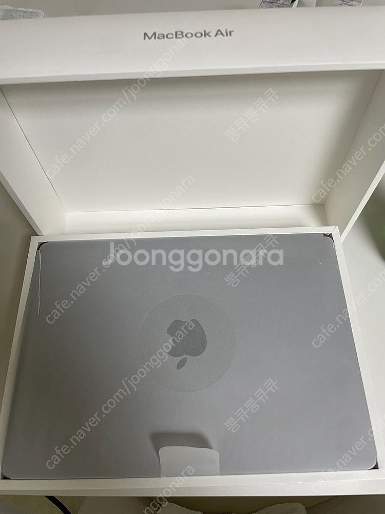 맥북에어 M2 스그 기본형 팝니다.--0