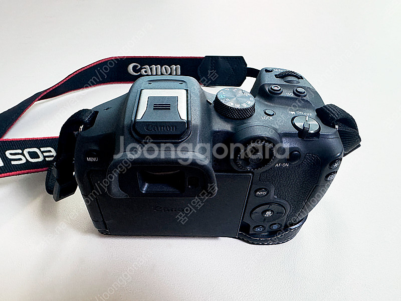 EOS R7 18-150 KIT--1