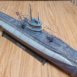 레벨 Revell U-boat 유보트 독일잠수함 1/72스케일.도색완성작. 길이대략 92Cm.