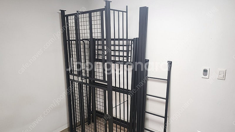 일루일루 코모드i 올인원 행거형 벙커침대 프레임 옷장 ...--4
