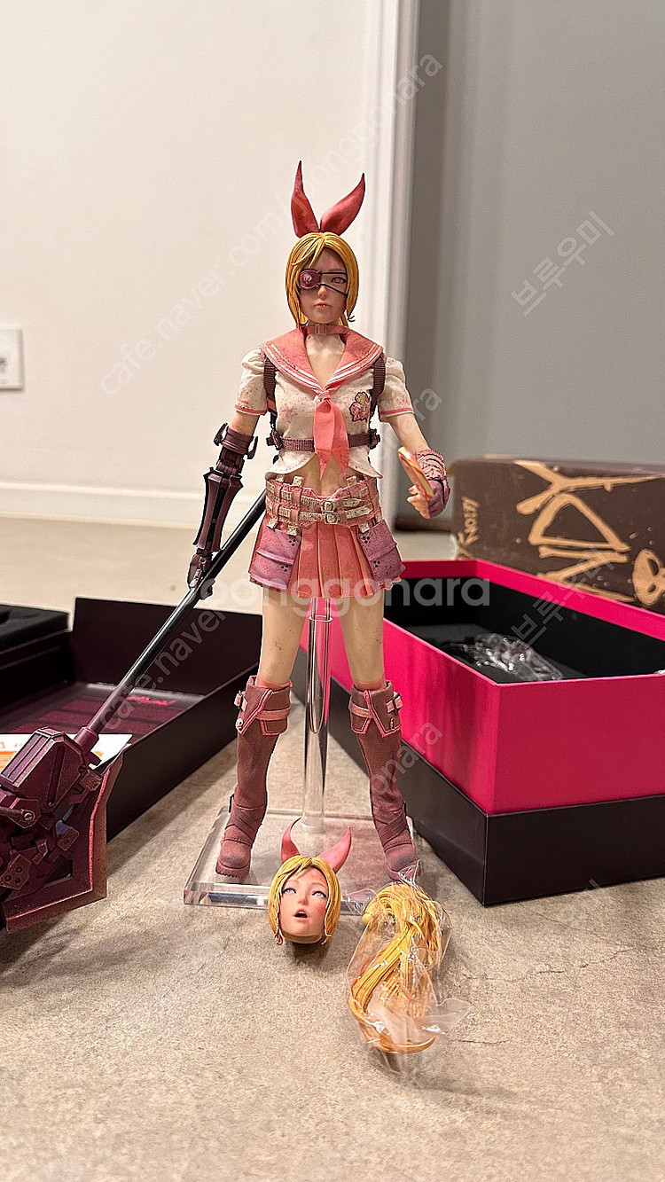 물품추가..여러가지 팝니다,할인중...루시퍼 늑대,i8...--7
