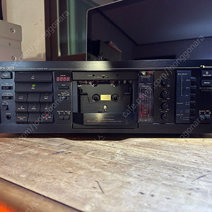 나카미치 RX303 카세트데크 Nakamichi RX303 판매합니다.