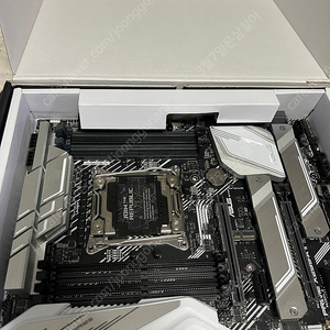 ASUS PRIME X299-A II 메인보드 판매합니다 LGA 2066 소켓 인텔 X299