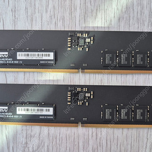 ESSENCORE KLEVV DDR5 하이닉스 A다이 언락 5600Mhz 램 16GB X 2 팝니다. 택포 11만원