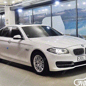 [BMW]5시리즈 (F10) 520d | 2015 | 139,817km년식 | 흰색 | 수원 | 1,499만원