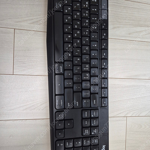 로지텍 logitech K375s 키보드 30,000원