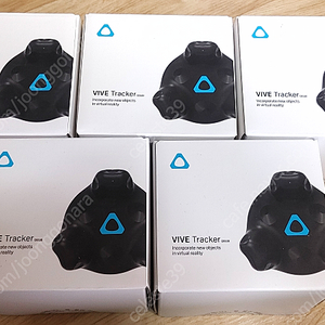 HTC VIVE Tracker 팝니다.