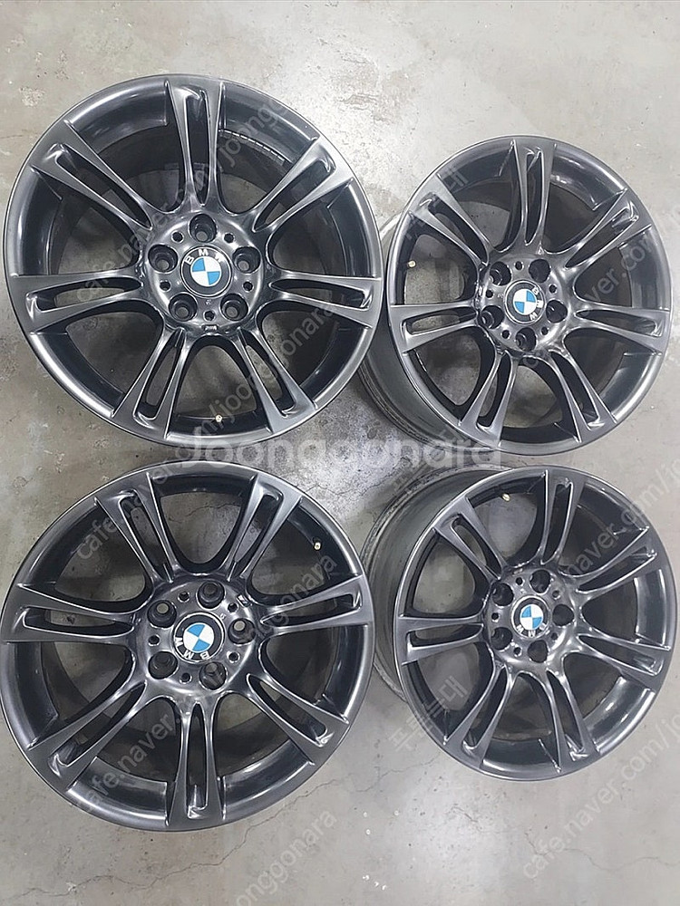 BMW f10 5시리즈350M18인치휠+타이어 판매합니...--2