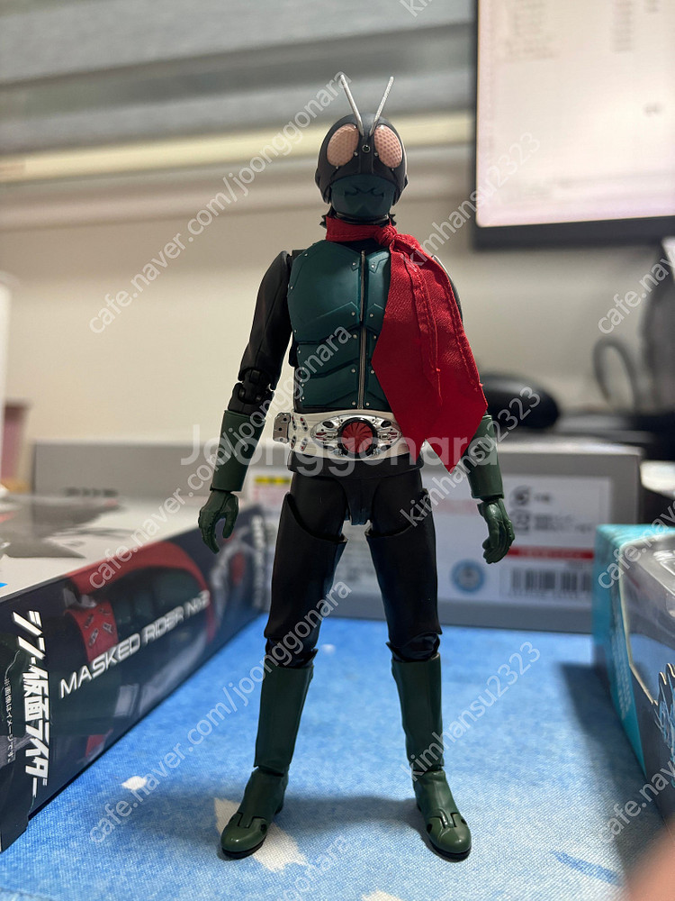 shf 가면라이더 시리즈 팝니다. (물품 밎 2차 가격...--3
