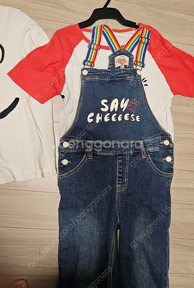 아이스비스킷 멜빵 청바지 오버롤 및 자라 티셔츠--2