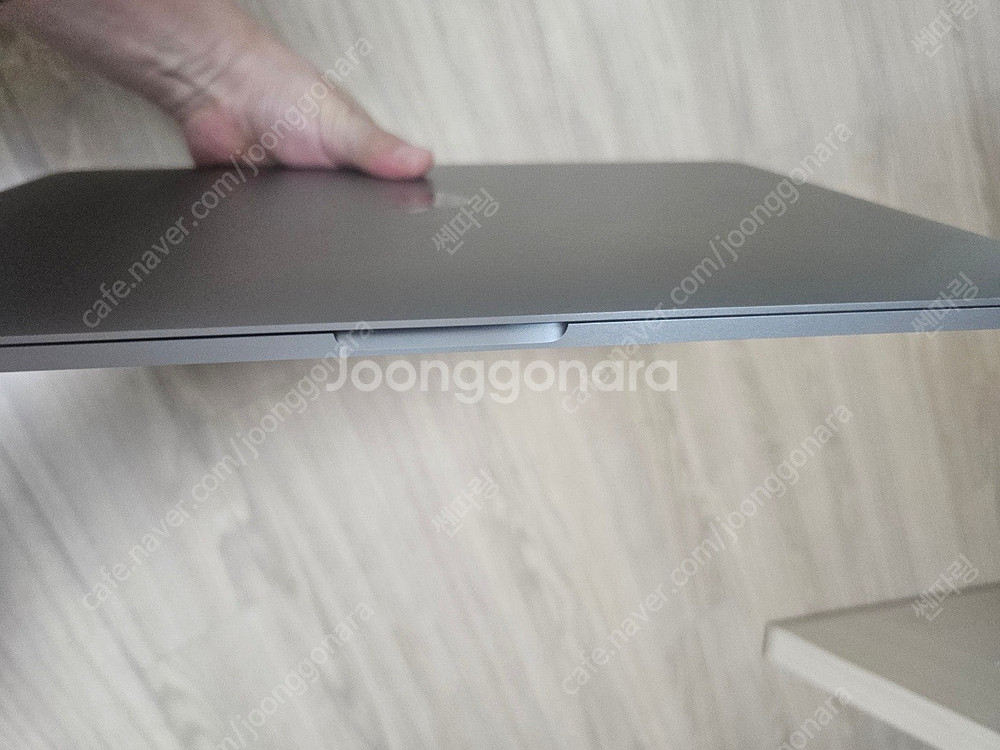맥북프로 15인치 2018 i7 16GB 512--1