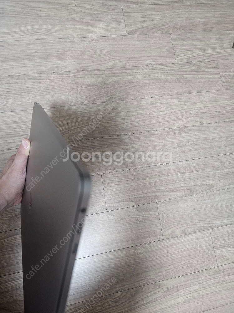 맥북프로 15인치 2018 i7 16GB 512--4