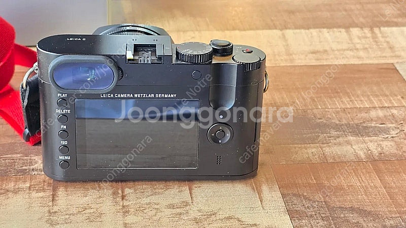 라이카 Q 블랙 + 128gb 팝니다--6