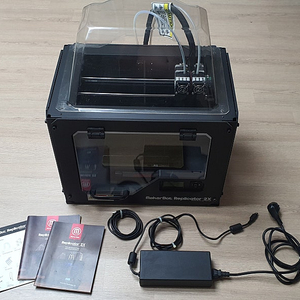 3D 프린터 Makerbot Replicator 2X (듀얼노즐) (80만원)