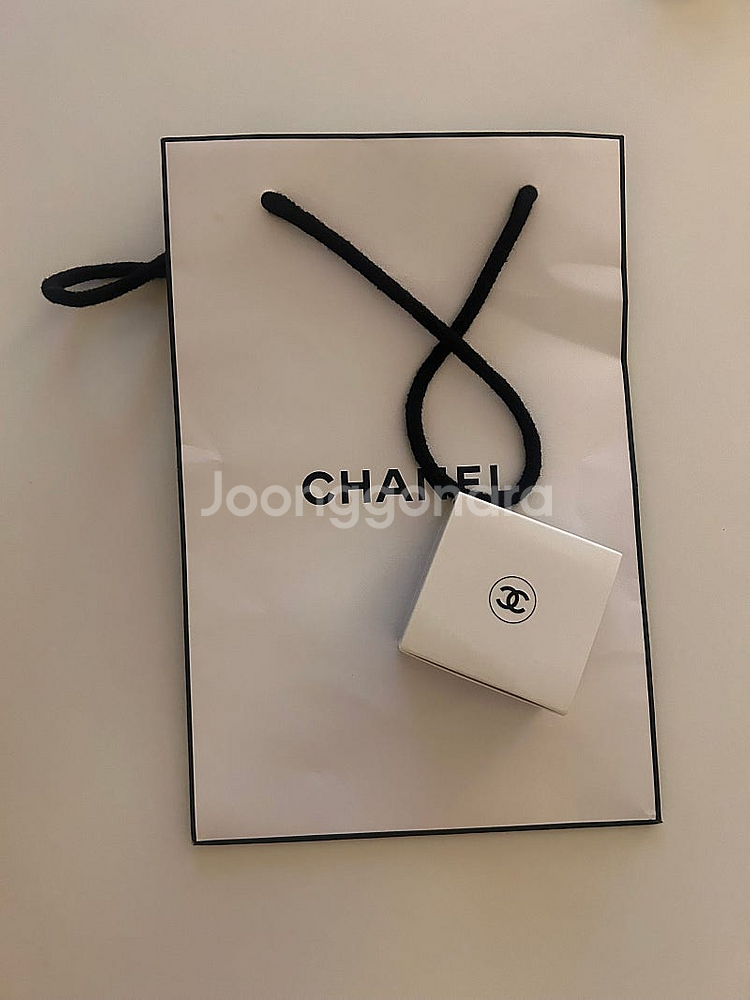 샤넬 이드라 뷰티 뉴트리씨옹 봄 누리쌍 레브르 10g--3