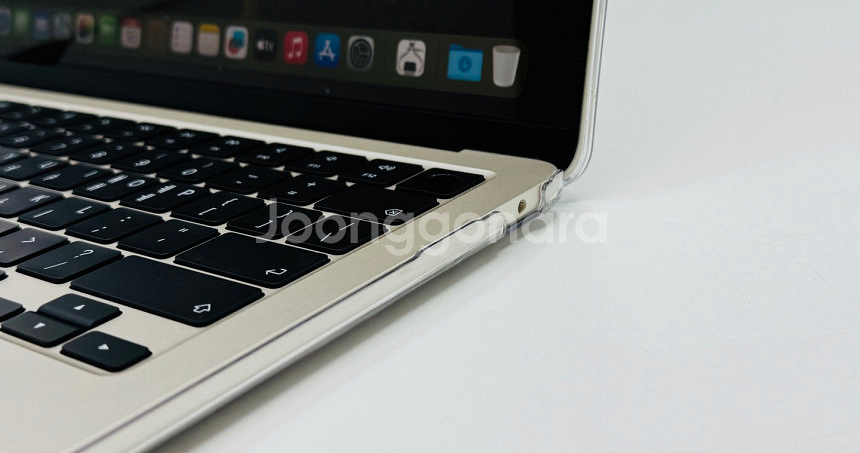 APPLE 맥북에어13 M2 8Core 10GPU 스타...--4