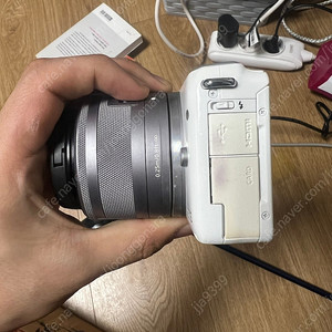 캐논 eos m10 미러리스 카메라