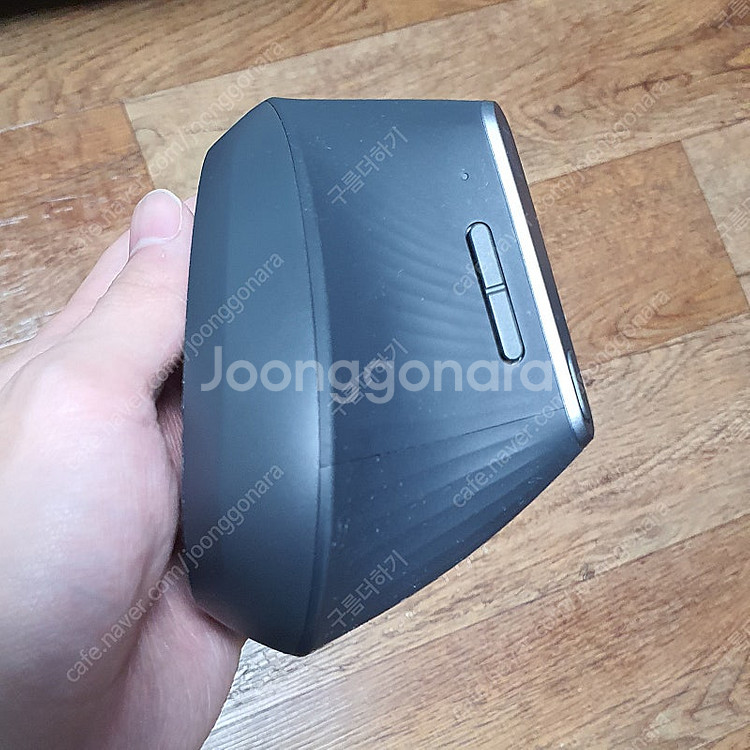 로지텍 Logitech MX Vertical 버티컬 마우스 팝니다. (운포 85,000)--3