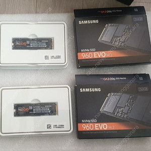 시놀로지 나스 캐시 삼성 960 NVMe 250G x 2