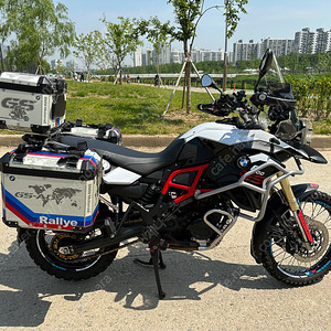 BMW F800GS