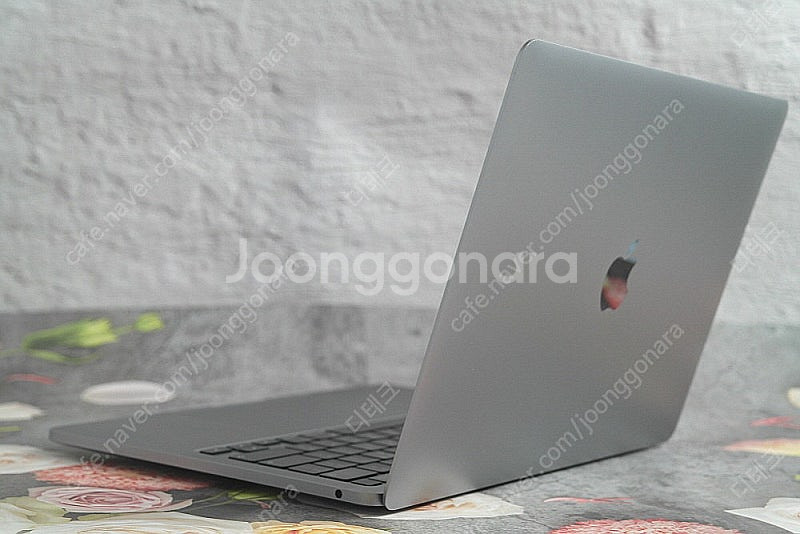 애플 맥북프로 터치바 A2289/I5-8257u 팝니다...--4