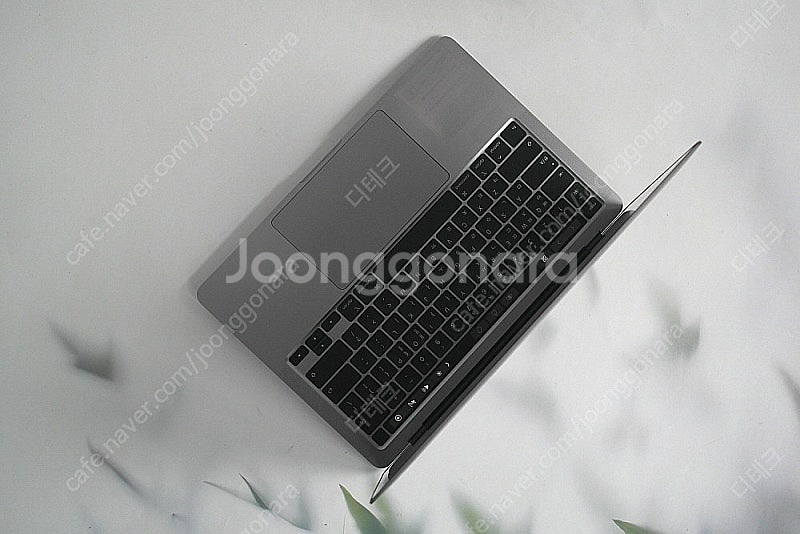 애플 맥북프로 터치바 A2289/I5-8257u 팝니다...--2