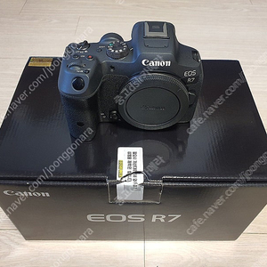 캐논코리아 정품 eos R7 바디 / 니콘코리아 정품 zf 40mm 렌즈킷 판매합니다.