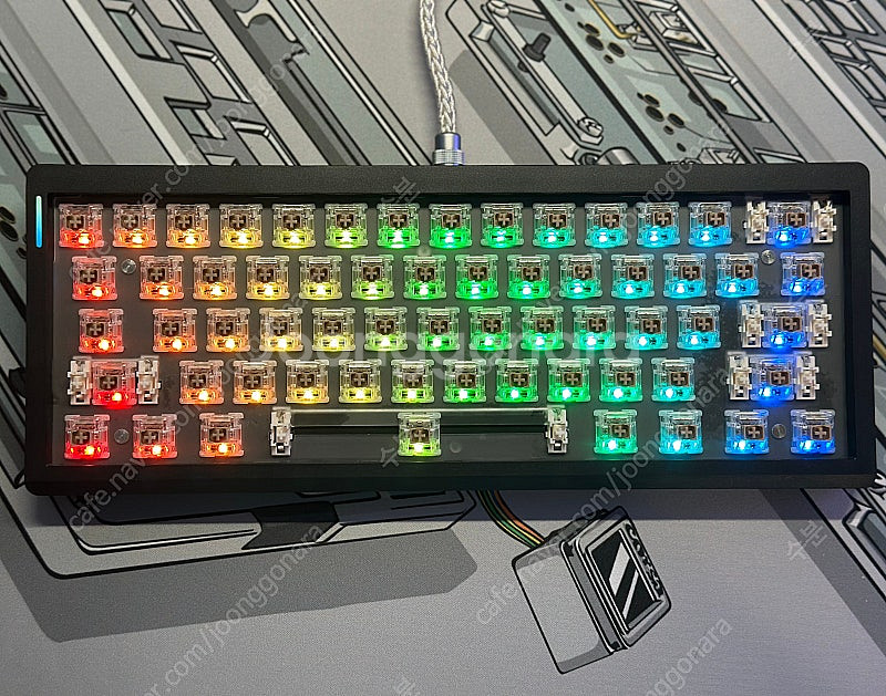 (미사용) GMK61 유무선 커스텀 기계식 키보드 키캡...--2