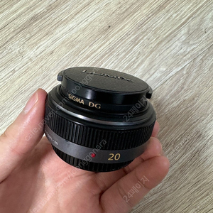 파나소닉 20mm F1.7 렌즈 판매합니다. 루믹스 20.7