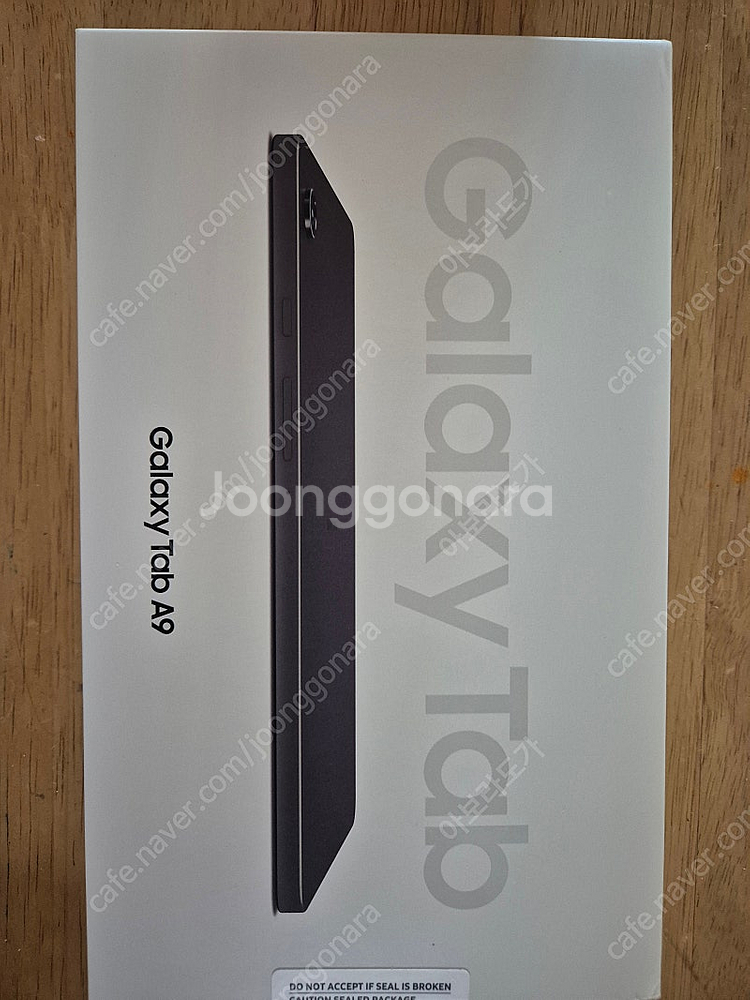 갤럭시 탭A9 팝니다.--0