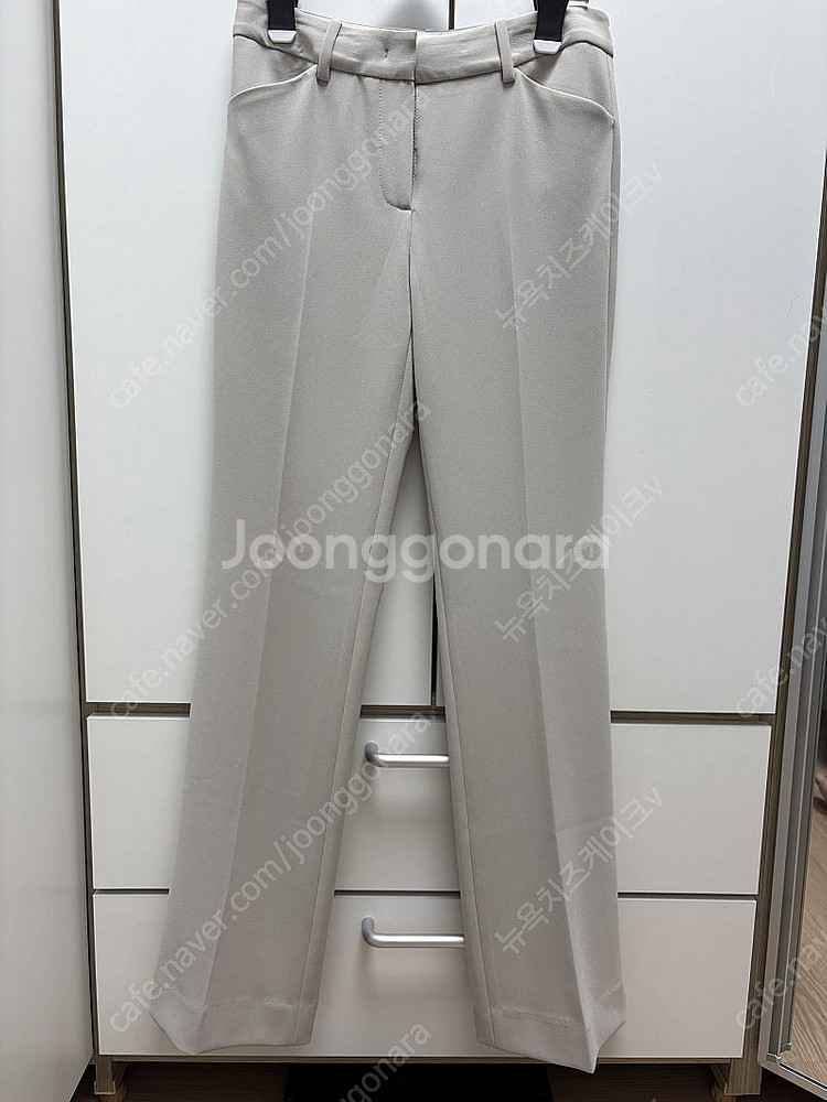 프론트로우 슬림부츠컷 슬랙스 0 사이즈 페일카키 새제품--0