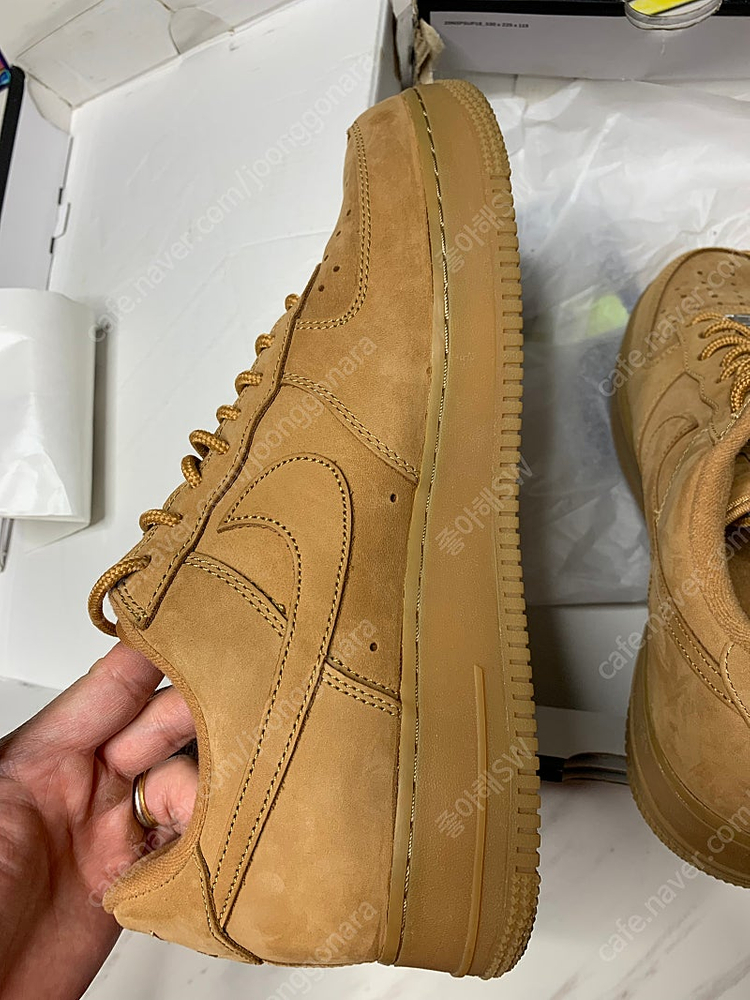 나이키x슈프림 된장포스 285사이즈 이미지