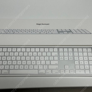 Apple 정품 매직 키보드 WITH NUMERIC KEYPAD