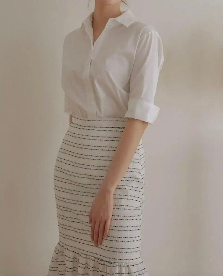 [가격내림] 더실루엣 시에 도트 트위드 페플럼 스커트 XS 새상품 판매합니다.!!!!--5