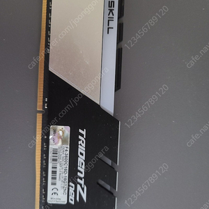 지스킬램 ddr4 8g 3600 cl16 판매합니다