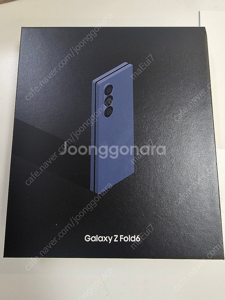 자급제 갤럭시폴드6 256G 네이비 새상품 판매합니다....--0