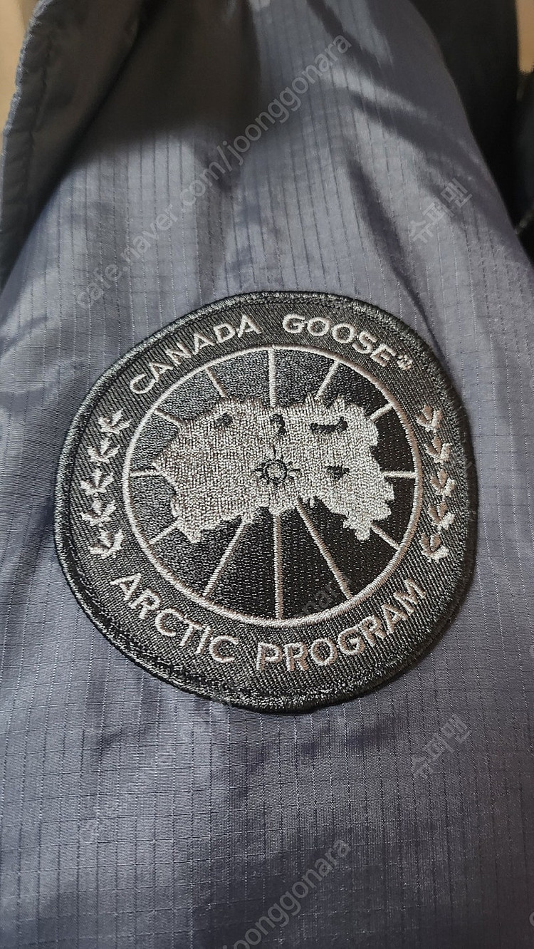 캐나다구스 블랙라벨 매니토바 판매합니다 이미지
