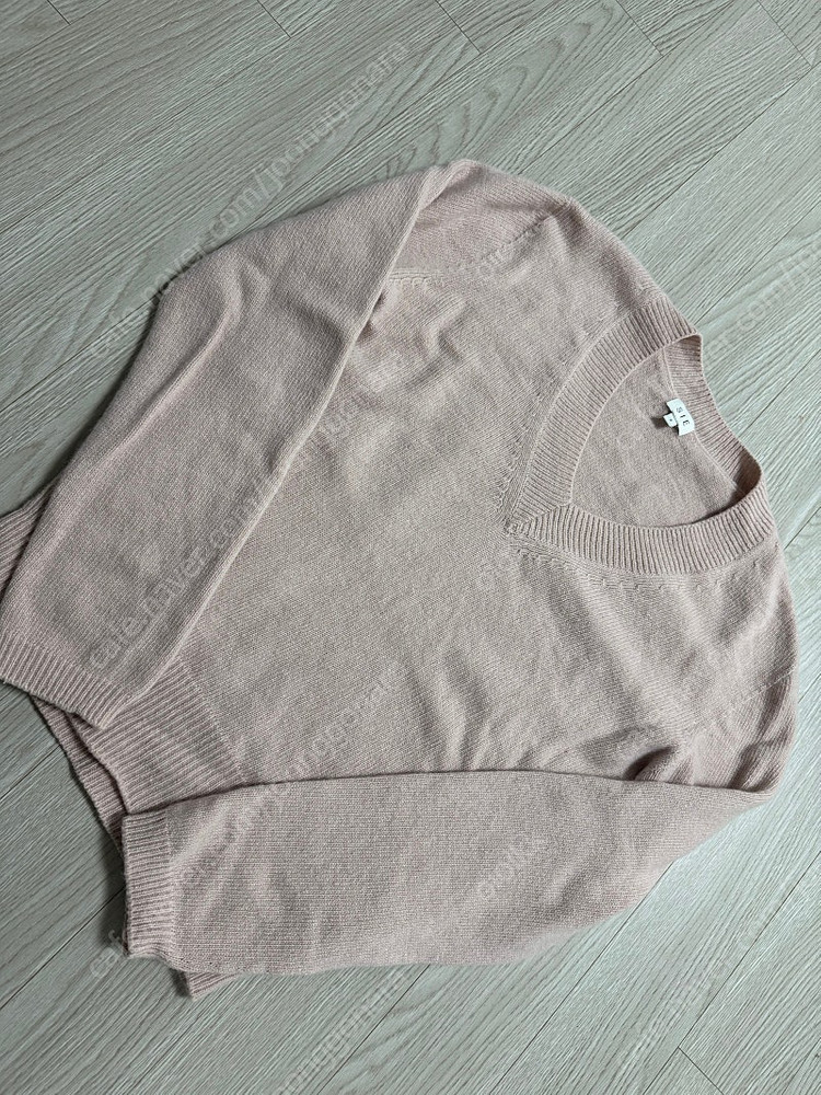 시애 SIE 클로이 울 브이넥 니트 M 베이비 핑크--1