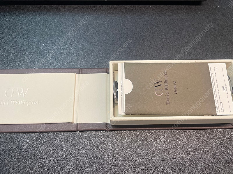 다니엘 웰링턴 남성 시계(은장)--3