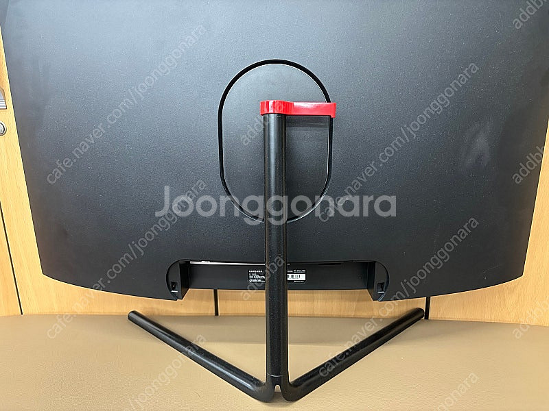 한성 커브드 4K모니터 TFX32U06V 팝니다.--3