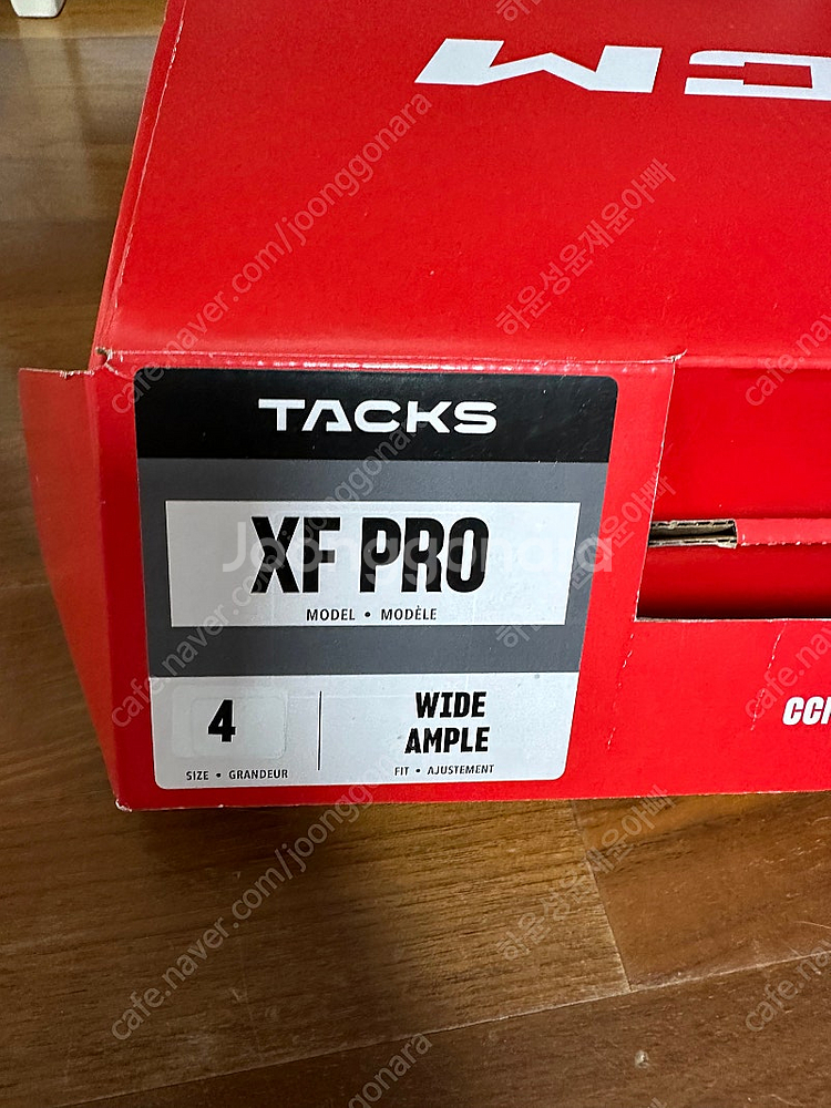 CCM TACKS XF PRO INTER 4.0--0
