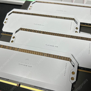 커세어 도미네이터 플래티넘 DDR5-5200 128gb(32g x 2)(64gb x 4) 듀얼킷 x2