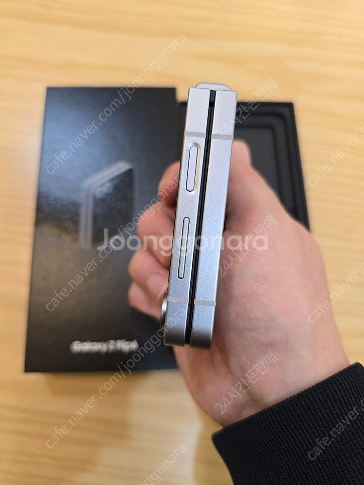 갤럭시z플립6실버쉐도우256gb 자급제단순개봉미사용폰판...--7