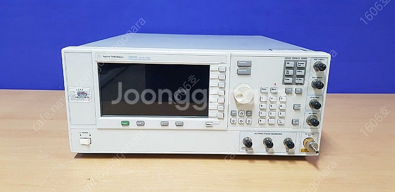 신호발생기 애질런트 Agilent E8257D 40GH...--0