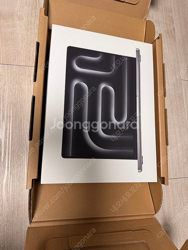 M3 맥북프로 14인치 512GB 8GB 기본형 미개봉...--0