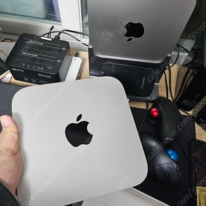 맥미니 Mac mini M1 8g 512gb 팝니다.