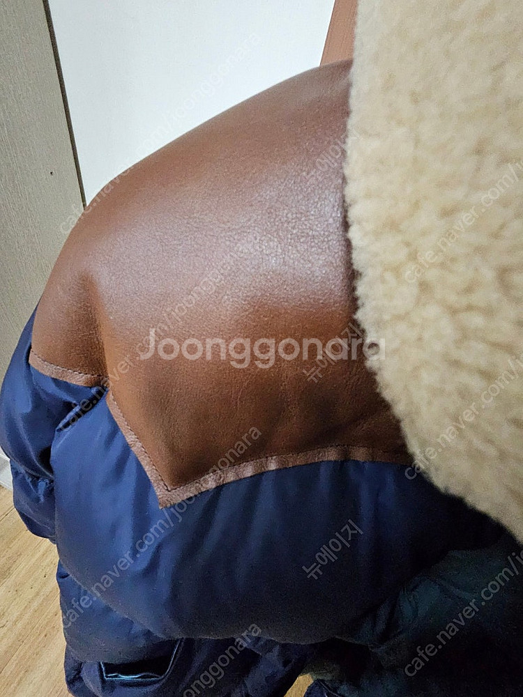 록키마운틴 50주년 기념 크리스티 패딩 판매합니다! 4...--2